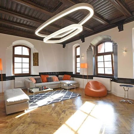 6,5 Luxury Room Apartment - Central Zwickau - 3 Bedrooms - 2 Bathrooms מראה חיצוני תמונה