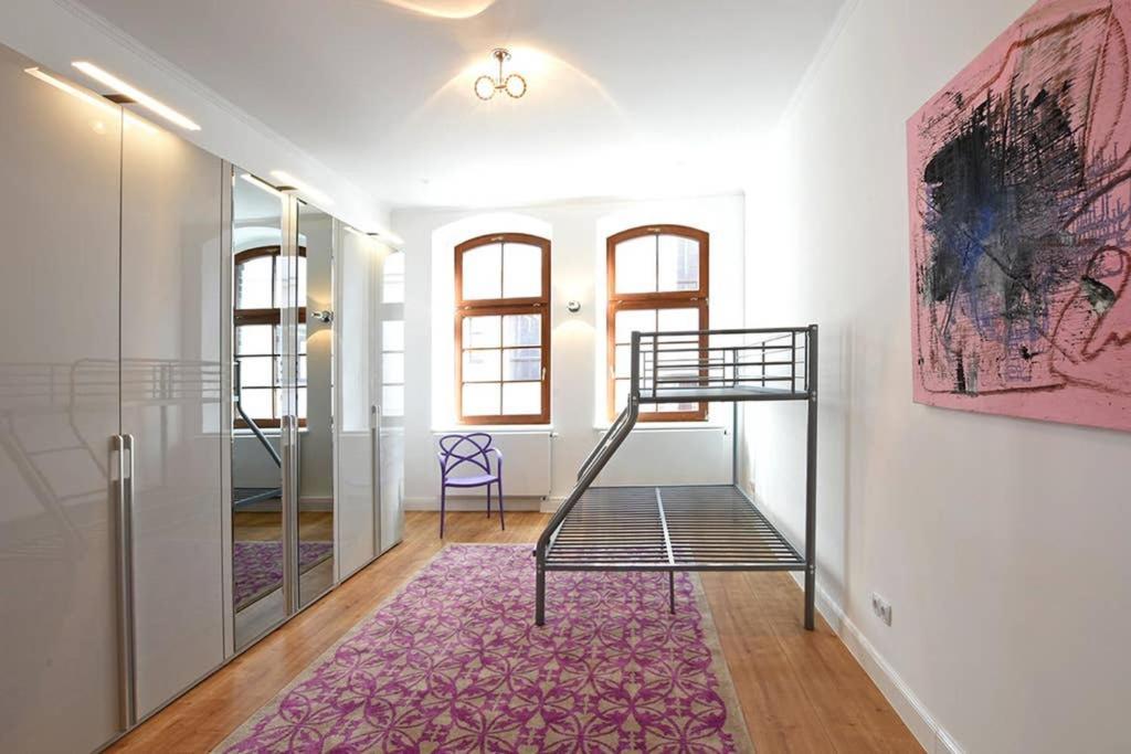 6,5 Luxury Room Apartment - Central Zwickau - 3 Bedrooms - 2 Bathrooms מראה חיצוני תמונה