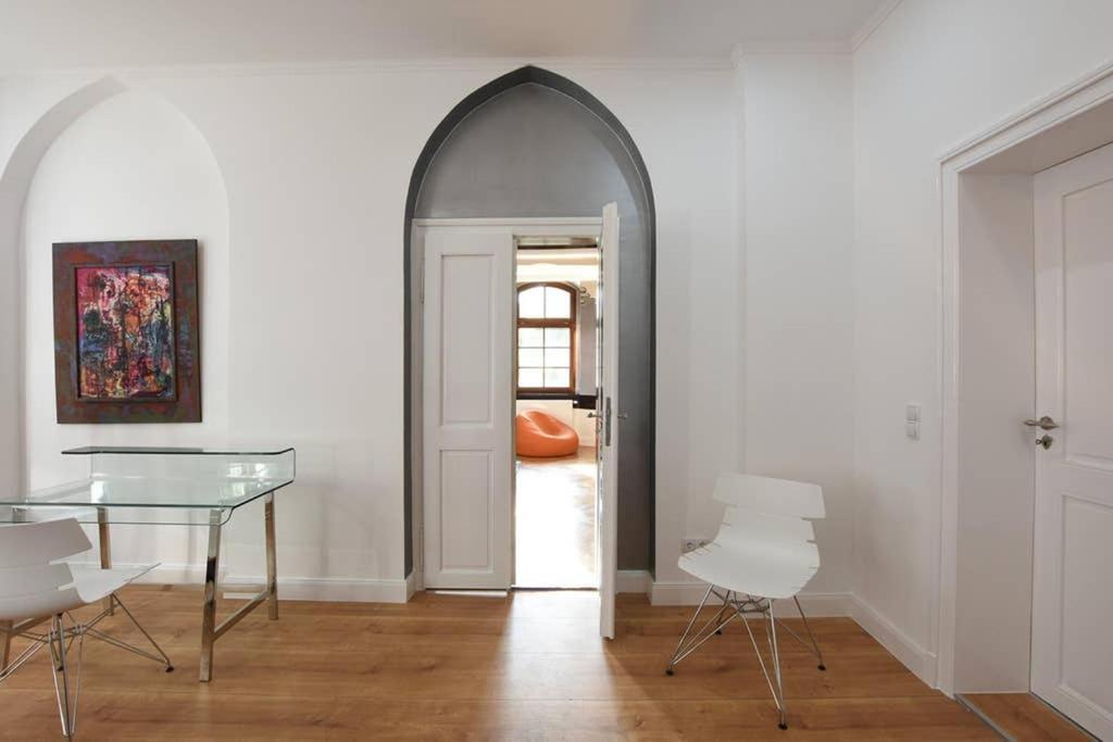 6,5 Luxury Room Apartment - Central Zwickau - 3 Bedrooms - 2 Bathrooms מראה חיצוני תמונה