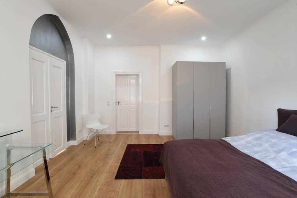 6,5 Luxury Room Apartment - Central Zwickau - 3 Bedrooms - 2 Bathrooms מראה חיצוני תמונה